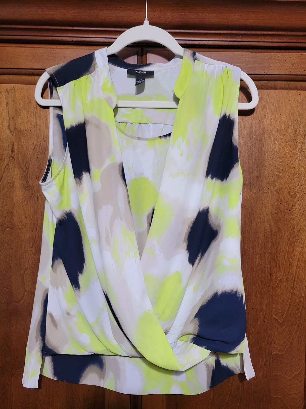 Alfani Sleeveless V-Neck Surplice Blouse in Lime Multi